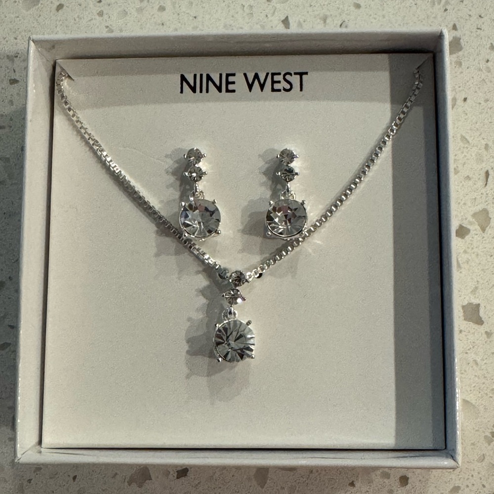 Nine West Silver Jewelry Set